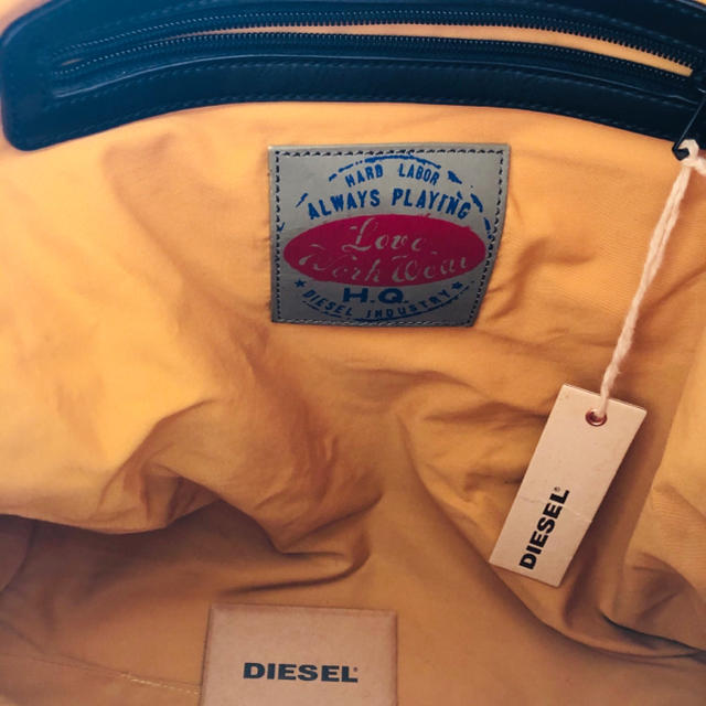 DIESEL(ディーゼル)のDIESEL バッグ メンズのバッグ(ショルダーバッグ)の商品写真