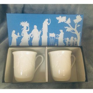 ウェッジウッド(WEDGWOOD)のペアマグカップ(グラス/カップ)