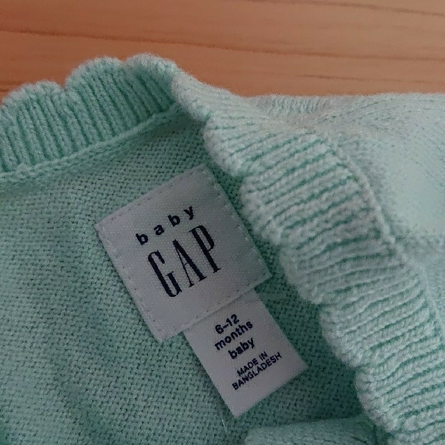 babyGAP(ベビーギャップ)のbabyGAP☆70cm☆長袖カーディガン キッズ/ベビー/マタニティのベビー服(~85cm)(カーディガン/ボレロ)の商品写真