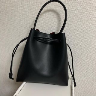 チャールズアンドキース(Charles and Keith)のハンドバック(ハンドバッグ)