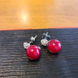 ピアス(ピアス)