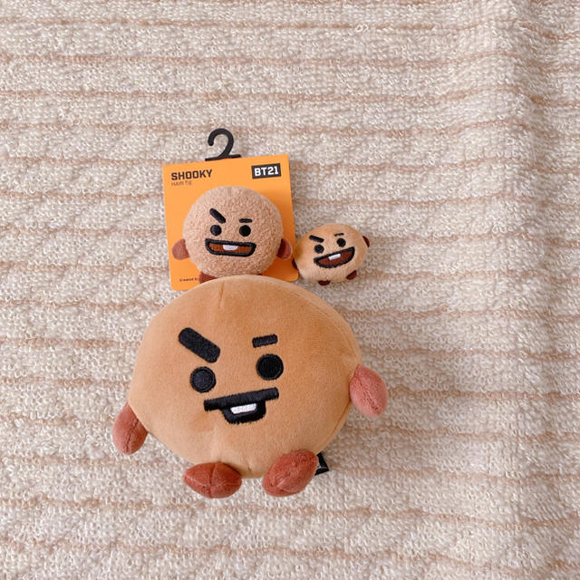 防弾少年団(BTS)(ボウダンショウネンダン)のshooky 10点セット エンタメ/ホビーのCD(K-POP/アジア)の商品写真