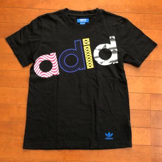 アディダス(adidas)のアディダス   Tシャツ　Sサイズ(Tシャツ/カットソー(半袖/袖なし))