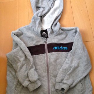 アディダス(adidas)のアディダストレーナー生地パーカー100(ジャケット/上着)