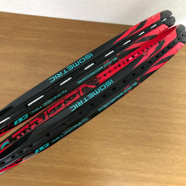 YONEX(ヨネックス)の【お得セット】YONEX VcoreSV98 2本セット スポーツ/アウトドアのテニス(ラケット)の商品写真