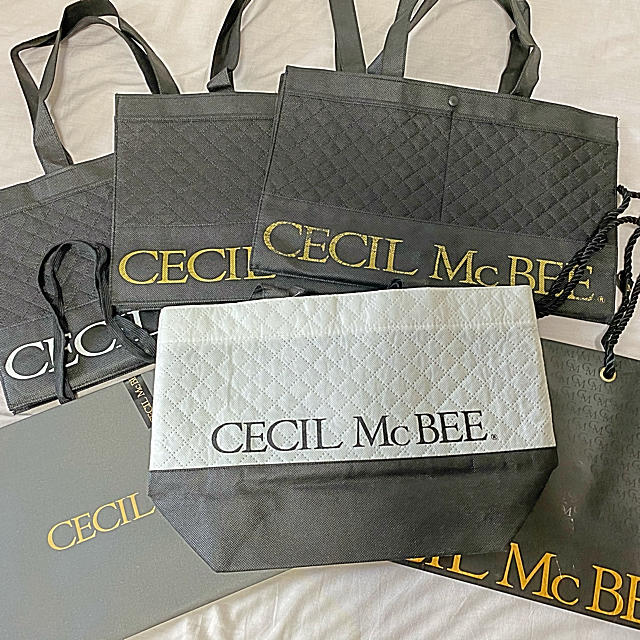 CECIL McBEE(セシルマクビー)のセシルマクビーCECIL Mc BEE ショップバッグ 6枚セット レディースのバッグ(ショップ袋)の商品写真