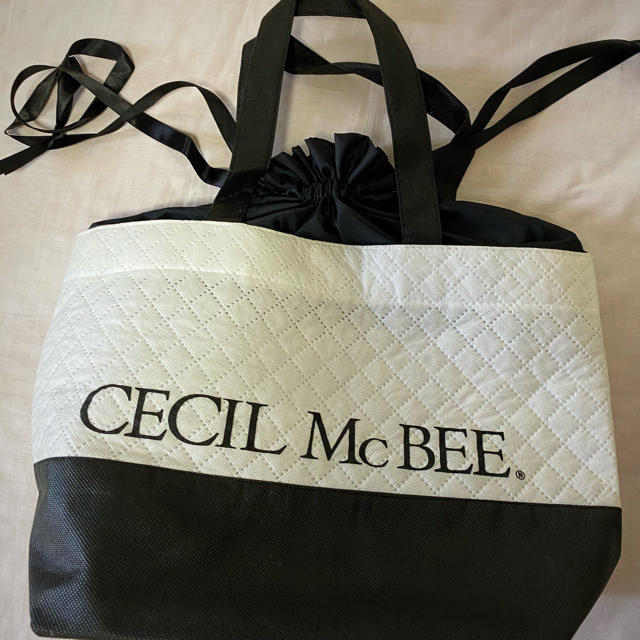 CECIL McBEE(セシルマクビー)のセシルマクビーCECIL Mc BEE ショップバッグ 6枚セット レディースのバッグ(ショップ袋)の商品写真