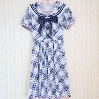 アクシーズファム(axes femme)のaxes famme♥チェックセーラー半袖ワンピ♥ブルー♥サイズᎷ(ひざ丈ワンピース)