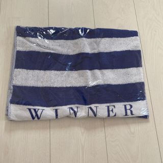 アイコン(iKON)のWINNER  公式ライブツアーグッズ　ボーダータオル　新品(アイドルグッズ)