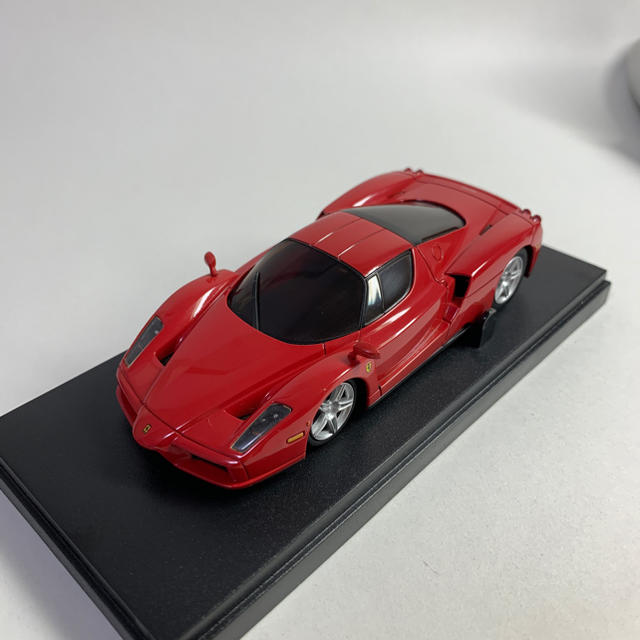 Ferrari(フェラーリ)の京商dnanoエンツォフェラーリシャシーセット+スターターパック エンタメ/ホビーのおもちゃ/ぬいぐるみ(ホビーラジコン)の商品写真