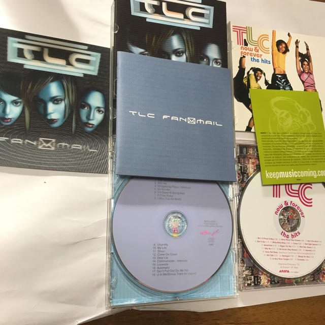 0501474★TLC/CDアルバム2枚セット エンタメ/ホビーのCD(R&B/ソウル)の商品写真