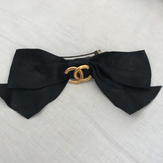 CHANEL シャネル　リボンバレッタ