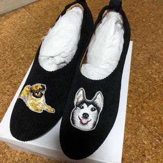 ダブルクローゼット(w closet)の犬刺繍　コーデュロイパンプス(ハイヒール/パンプス)