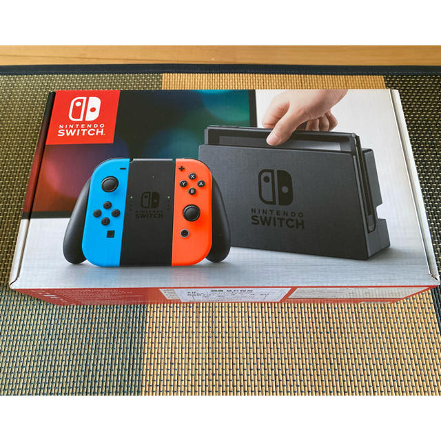 家庭用ゲーム機本体旧型　任天堂Switch