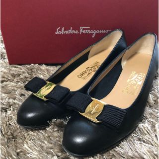 フェラガモ(Ferragamo)のフェラガモ　VARA 51/2C(ハイヒール/パンプス)