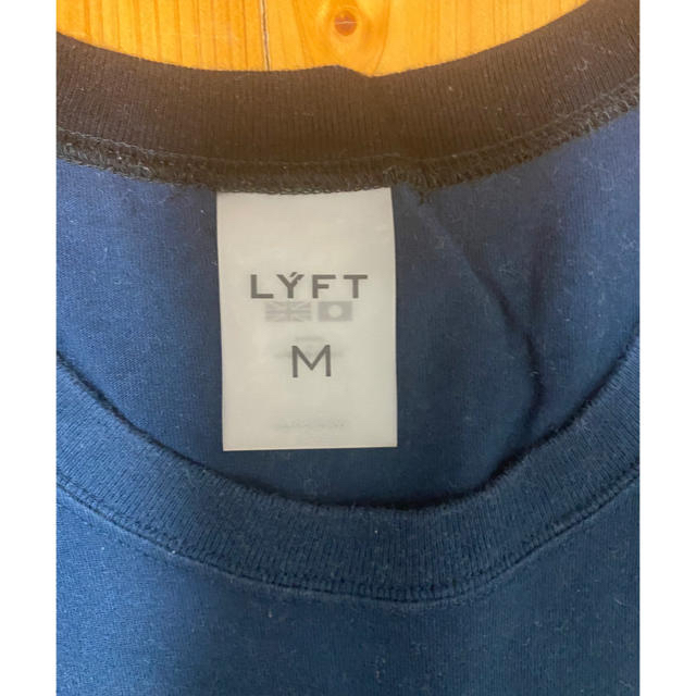 LYFT Tシャツ Mサイズ ネイビー メンズのトップス(Tシャツ/カットソー(半袖/袖なし))の商品写真