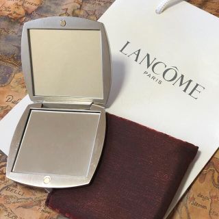 ランコム(LANCOME)の【LANCOME】☆コンパクトミラー☆ 美品　未使用(ボトル・ケース・携帯小物)