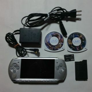 プレイステーションポータブル(PlayStation Portable)の（管09）PSP-3000（銀）すぐ遊べるセット(携帯用ゲーム機本体)