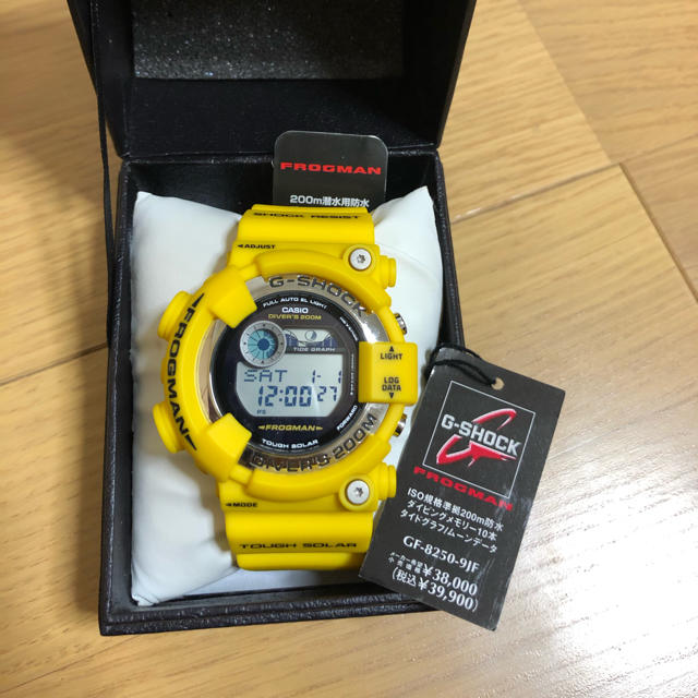 G-SHOCK(ジーショック)のG-SHOCK FLOGMAN イエロー　GF-8250  メンズの時計(腕時計(デジタル))の商品写真