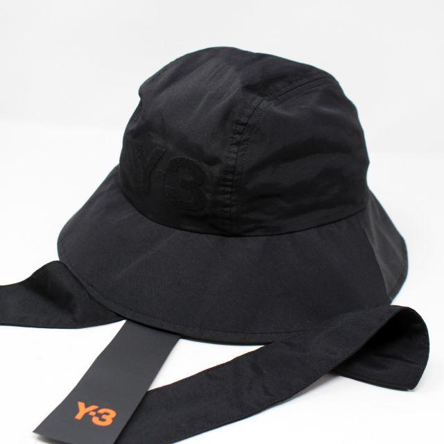 Y-3(ワイスリー)の新品 Y-3 FLAP BUCKET メンズの帽子(ハット)の商品写真