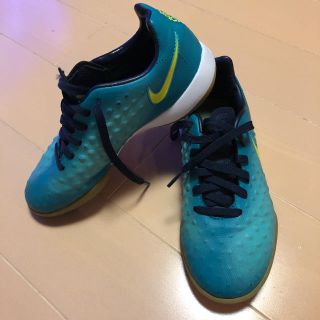 ナイキ(NIKE)のナイキ　フットサルシューズ20㎝(シューズ)