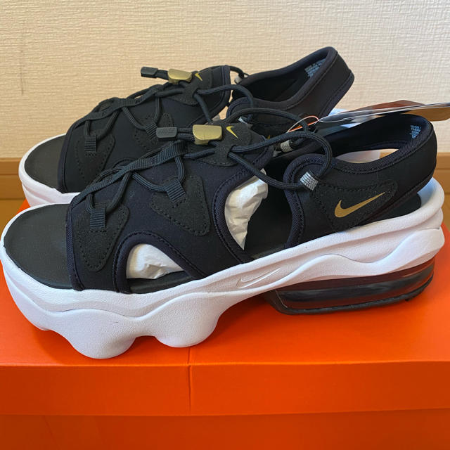 NIKE(ナイキ)のナイキ エアマックス ココ サンダル 23cm レディースの靴/シューズ(サンダル)の商品写真