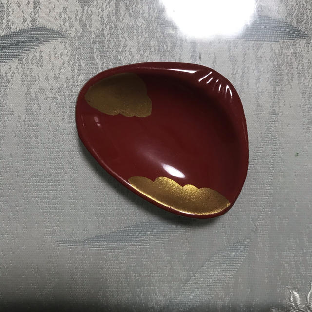 たち吉 創作陶器橘吉 たち吉漆器 貝型お箸置き 5個セットの通販 by ななこstyle 箸置き 貝型 セット キッチン おもてなし インテリア