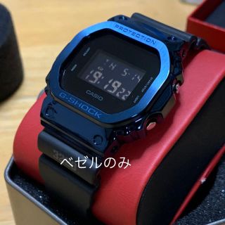 ジーショック(G-SHOCK)のg-shock dw5600 ステンレス　ベゼル　ブルー　カスタム用(腕時計(デジタル))