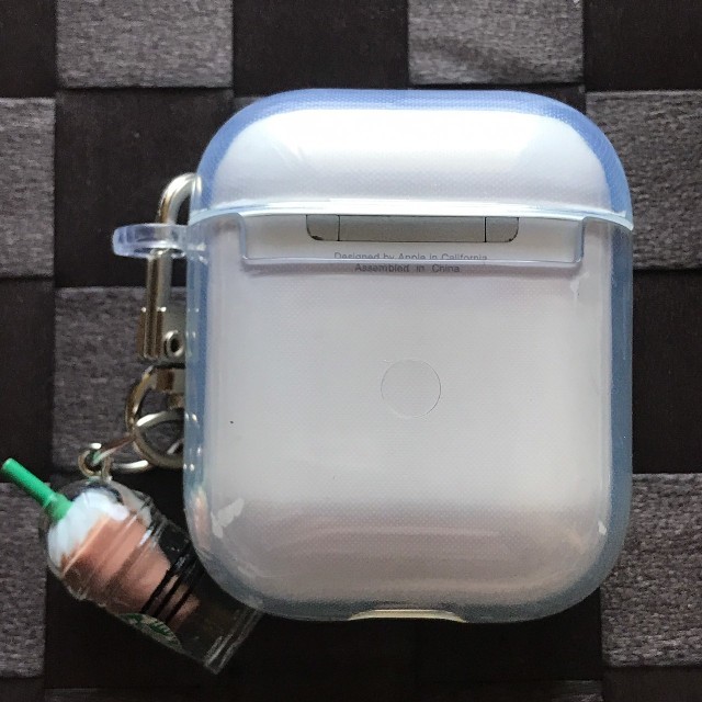 Starbucks Coffee(スターバックスコーヒー)のAirpods スターバックス スタバ ソフト TPU ケース  スマホ/家電/カメラのオーディオ機器(ヘッドフォン/イヤフォン)の商品写真