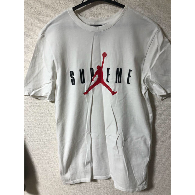 Supreme(シュプリーム)のキムタク着用❗️supreme Jordan tシャツ　tee 白s メンズのトップス(Tシャツ/カットソー(半袖/袖なし))の商品写真