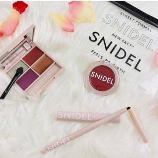 スナイデル(SNIDEL)のSNIDEL コスメセット クリアポーチ コフレ(コフレ/メイクアップセット)