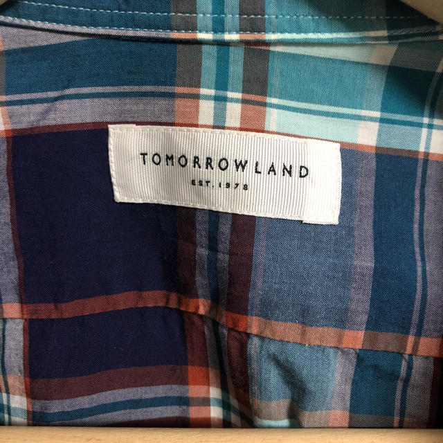 TOMORROWLAND(トゥモローランド)のトゥモローランド　シャツ メンズのトップス(シャツ)の商品写真