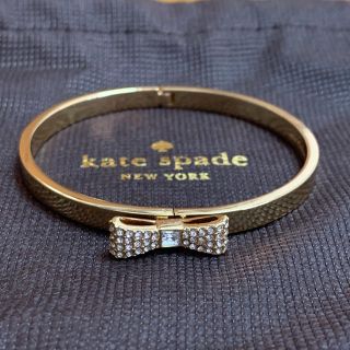 ケイトスペードニューヨーク(kate spade new york)のkate spade ケイトスペード リボンブレスレット(ブレスレット/バングル)