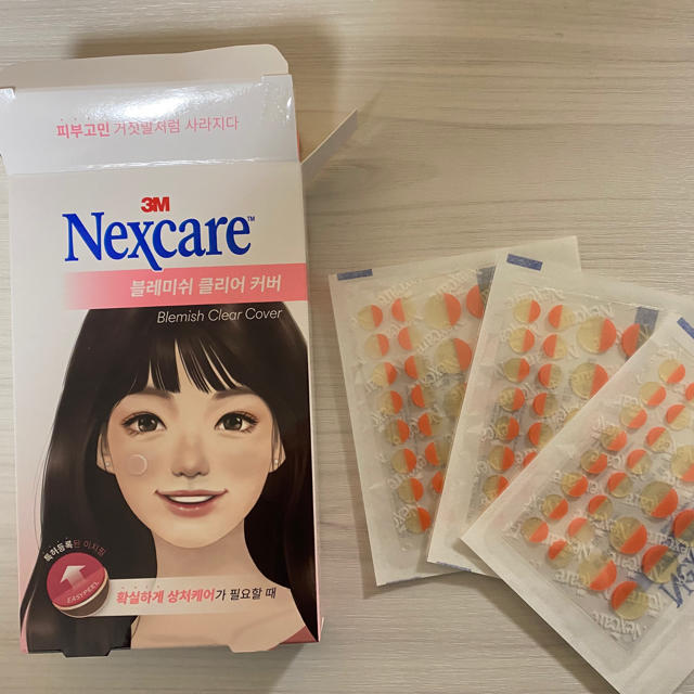 Kさま【Nexcare】ニキビパッチ 26パッチ×3シート コスメ/美容のスキンケア/基礎化粧品(その他)の商品写真