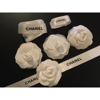 シャネル(CHANEL)のシャネルCHANELカメリア④ギフトラッピング用コサージュ(ブローチ/コサージュ)