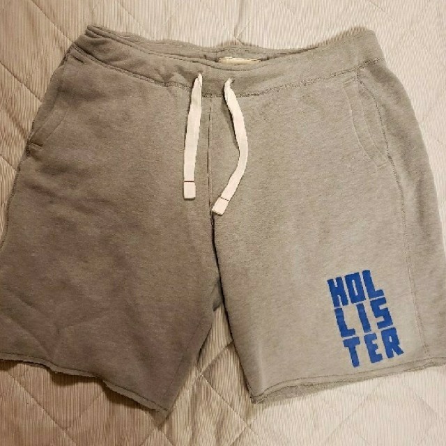 Hollister(ホリスター)の【xu様専用】men's　HOLLISTER　XL メンズのパンツ(ショートパンツ)の商品写真