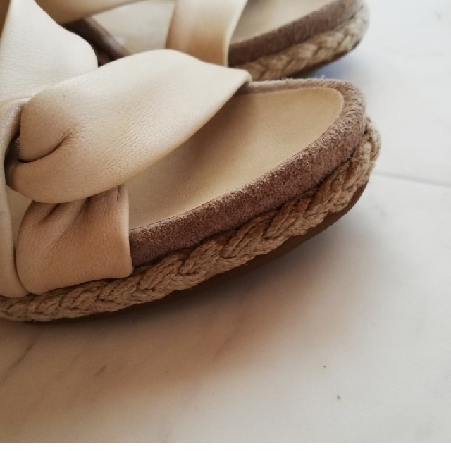 SAYA(サヤ)のSAYA サヤ 本革ウェッジサンダル M レディースの靴/シューズ(サンダル)の商品写真