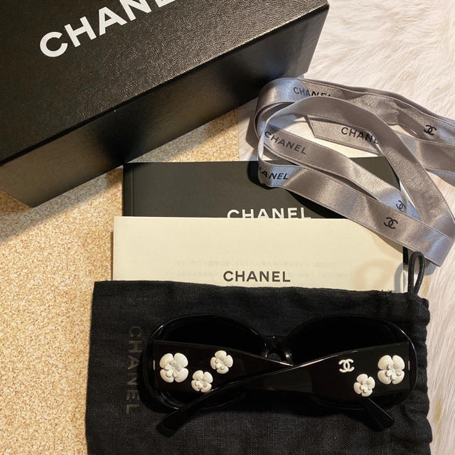専用】CHANEL♡サングラス カメリア 専用】CHANEL♡サングラス カメリア