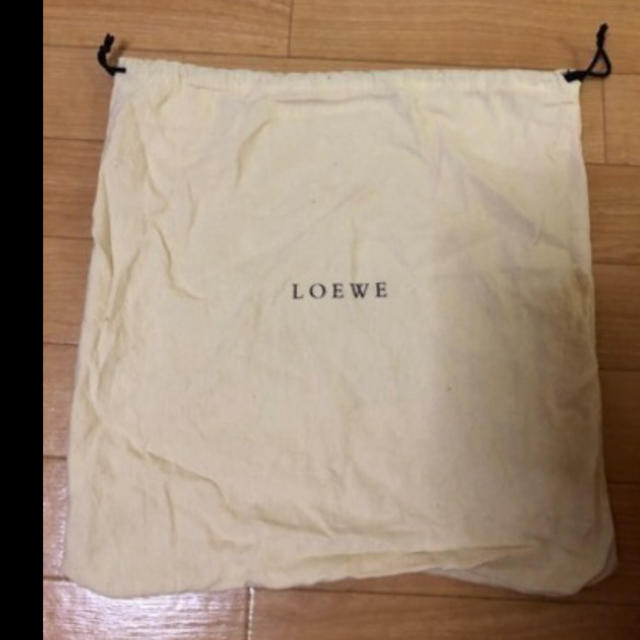 LOEWE(ロエベ)のLOEWE ハンドバッグ 保護袋 レディースのバッグ(ショップ袋)の商品写真