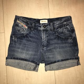 ディーゼル(DIESEL)のショートパンツ(ショートパンツ)