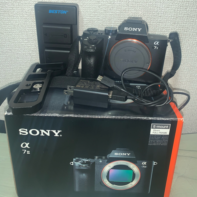 最新作 SONY - Sony a7ii バッテリー3個付属 ミラーレス一眼 - aatsp