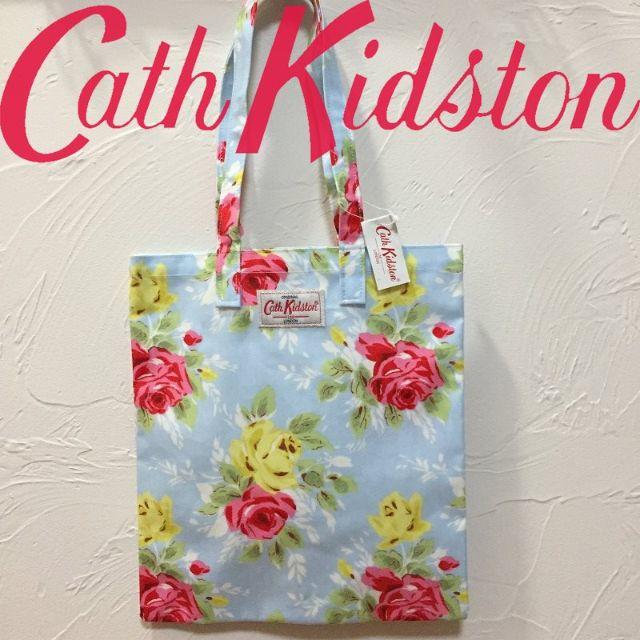 Cath Kidston(キャスキッドソン)の新品 キャスキッドソン オイルクロスブックバッグ ローズブルー レディースのバッグ(ハンドバッグ)の商品写真
