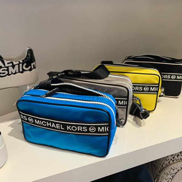 Michael Kors - 【新品未使用】日本未入荷!マイケルコース カメラ