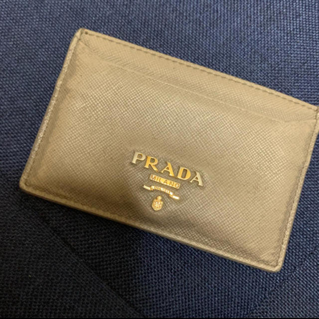 PRADA - PRADAカードケースの通販 by m♡｜プラダならラクマ