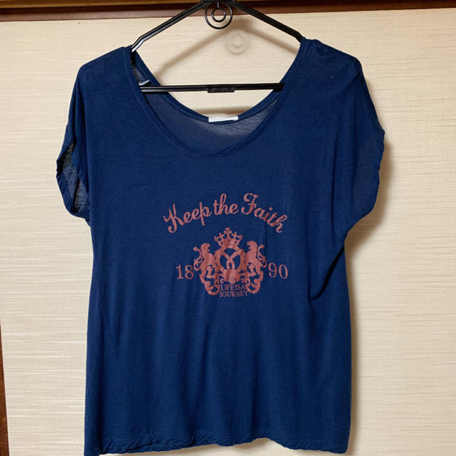 GU(ジーユー)のジーユー Tシャツ エンタメ/ホビーのエンタメ その他(その他)の商品写真