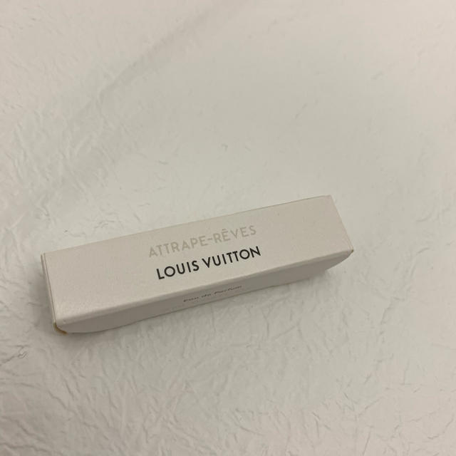 LOUIS VUITTON(ルイヴィトン)の新品💋LOUIS VUITTON ATTRAPE-REVES 2ml コスメ/美容の香水(香水(女性用))の商品写真