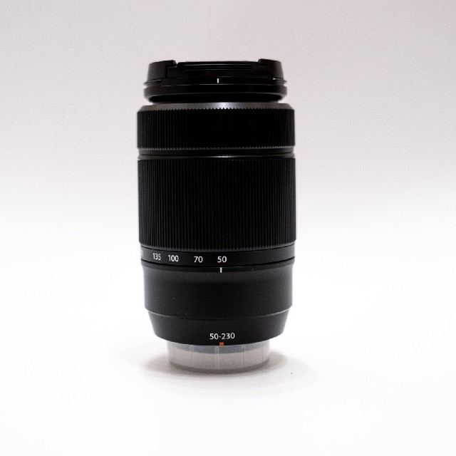 富士フイルム(フジフイルム)の[新品]FUJIFILM XC50-230mm F4.5-6.7 OIS II スマホ/家電/カメラのカメラ(レンズ(ズーム))の商品写真