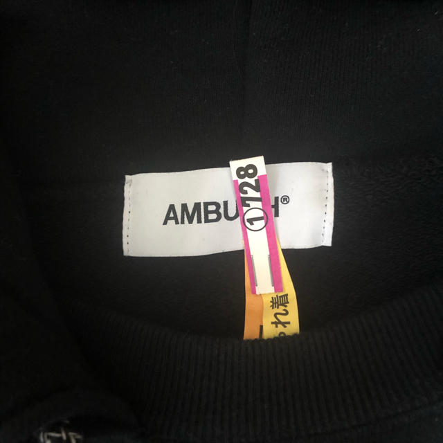 AMBUSH(アンブッシュ)のAMBUSH  ロゴフーディ メンズのトップス(パーカー)の商品写真