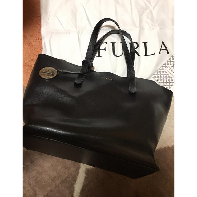 FURLA フルラ レザーバッグ 黒