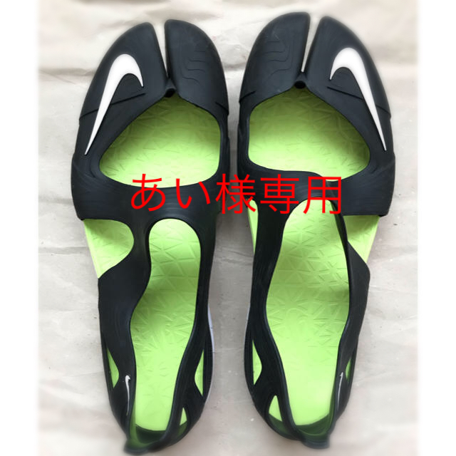 NIKE(ナイキ)のNIKE FREE RIFT SANDAL ビームス別注カラー　足袋サンダル レディースの靴/シューズ(サンダル)の商品写真